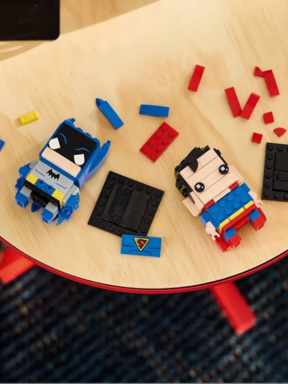 Lego Brickheadz 40859 Golden Age Superman and Batman Figures NIB New in Hand